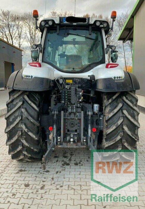 Traktor van het type Valtra T 254 V, Gebrauchtmaschine in Lorsch (Foto 16)