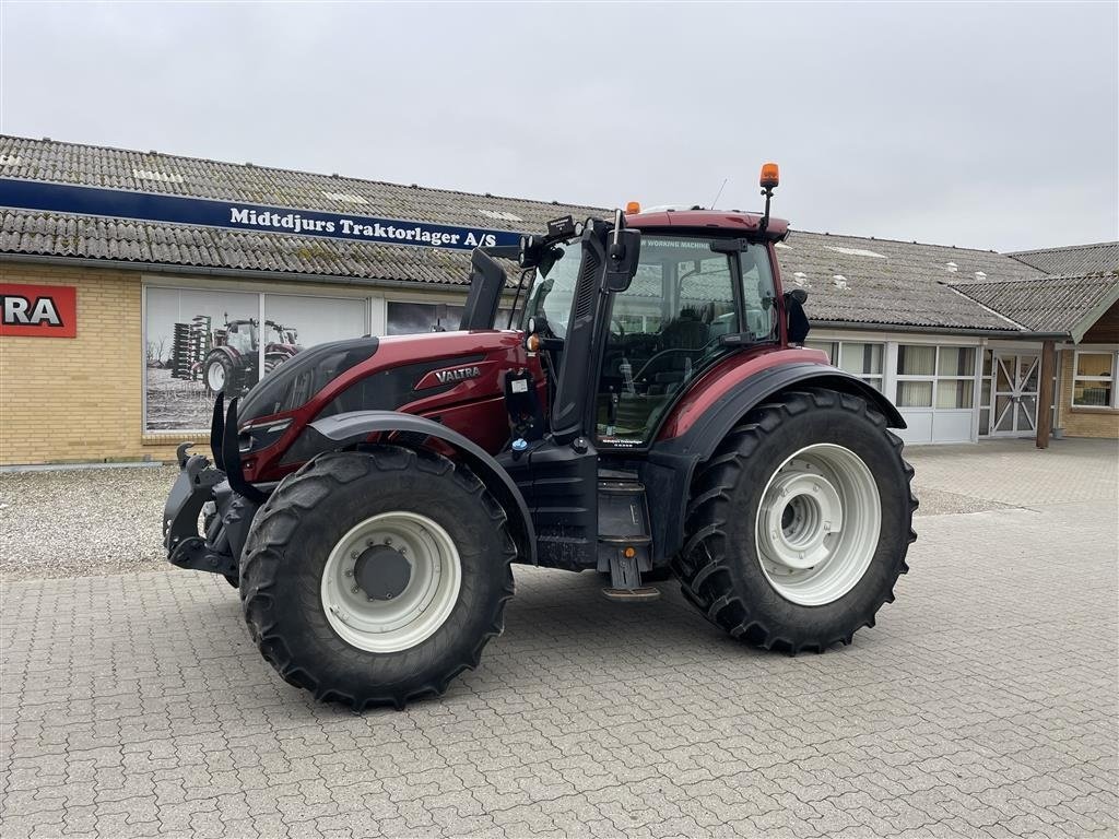 Traktor van het type Valtra T 254V SmartTouch, Gebrauchtmaschine in Nimtofte (Foto 1)