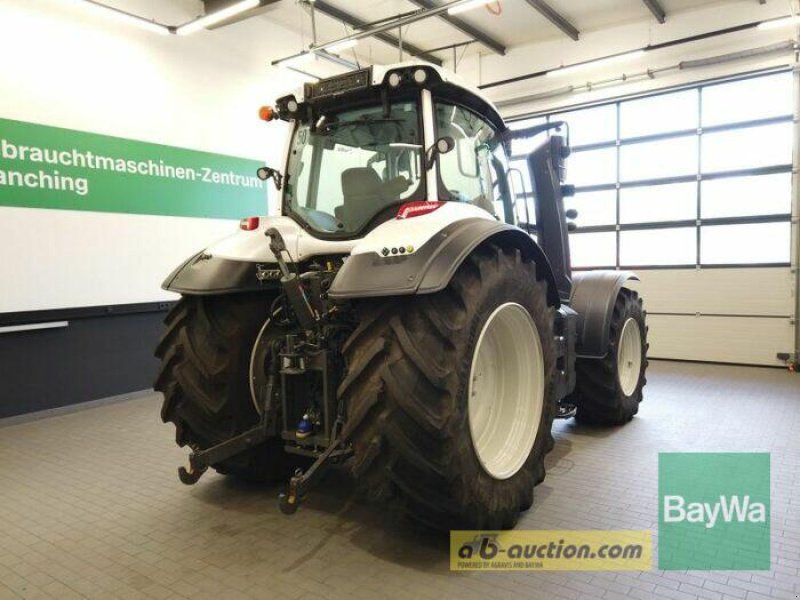 Traktor typu Valtra T 255 V, Gebrauchtmaschine w Manching (Zdjęcie 19)