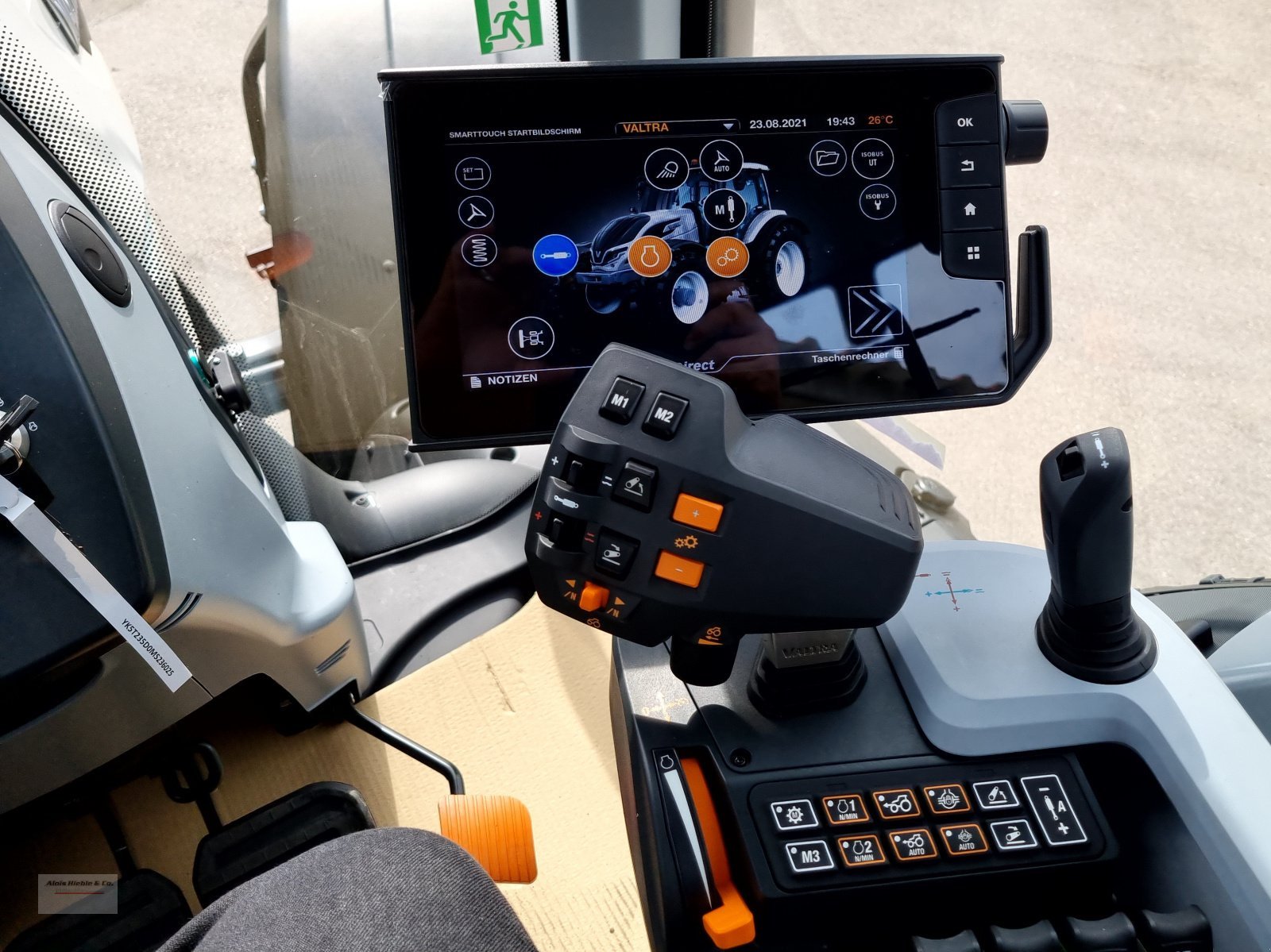 Traktor del tipo Valtra T 255V RÜFA, Neumaschine en Tapfheim (Imagen 11)