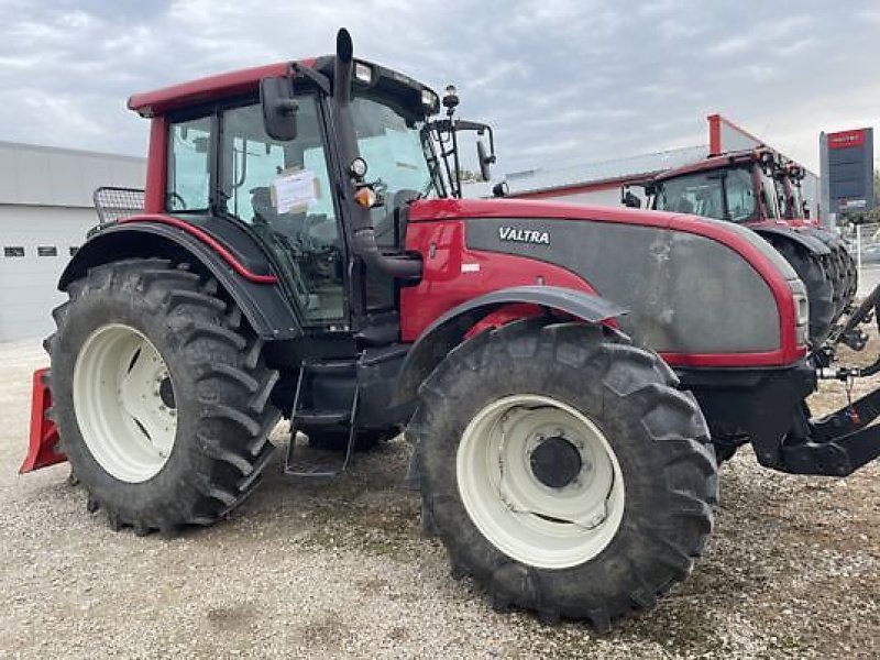 Traktor от тип Valtra T131, Gebrauchtmaschine в Revel (Снимка 2)