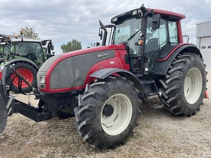 Traktor des Typs Valtra T131, Gebrauchtmaschine in Revel (Bild 1)