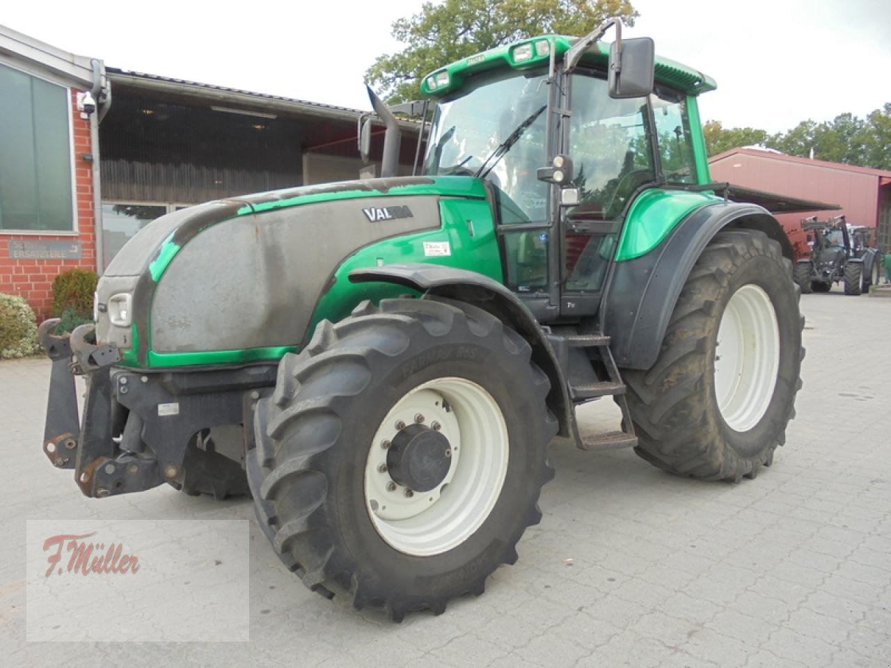 Traktor van het type Valtra T140H, Gebrauchtmaschine in Taaken (Foto 1)