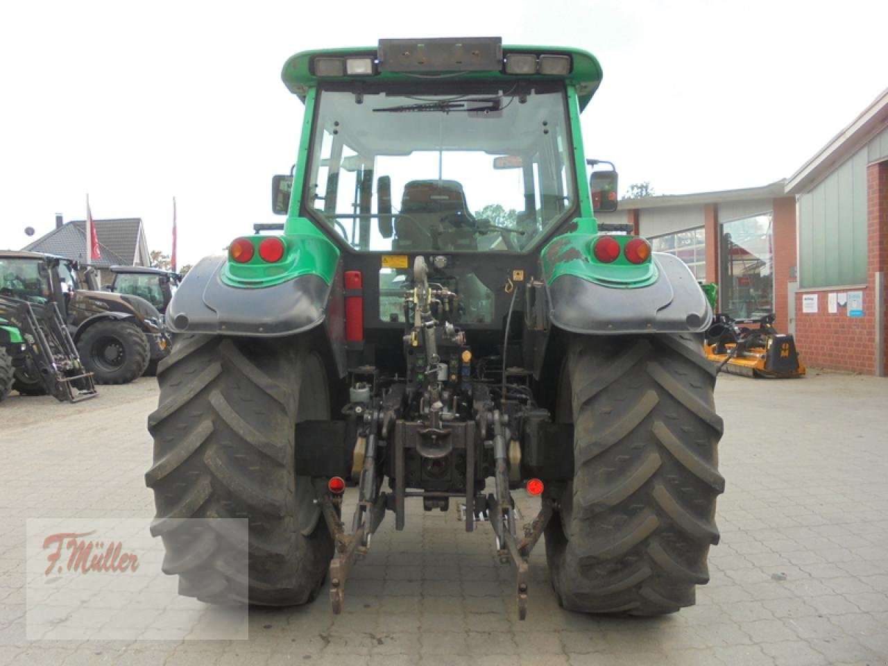 Traktor van het type Valtra T140H, Gebrauchtmaschine in Taaken (Foto 2)