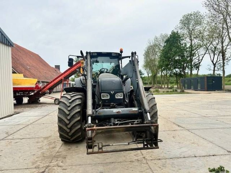 Traktor tip Valtra T151 Hitech FH+PTO+Voorlader, Gebrauchtmaschine in Marknesse (Poză 9)