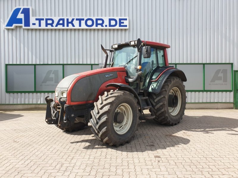 Traktor del tipo Valtra T151, Gebrauchtmaschine en Sittensen (Imagen 1)