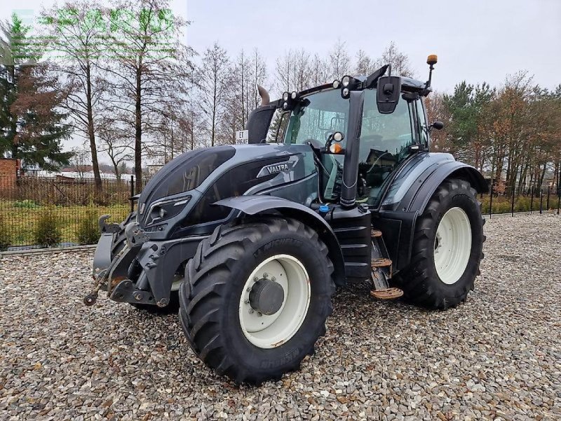 Traktor del tipo Valtra t154 active Active, Gebrauchtmaschine en ZELOW (Imagen 1)