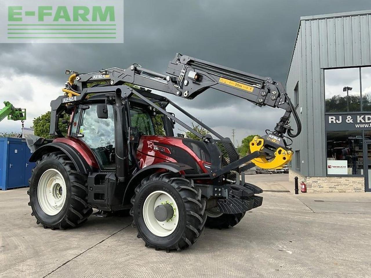 Traktor του τύπου Valtra t154 active c/w roof mounted kelsa 500t forestry crane (st19912) Active, Gebrauchtmaschine σε SHAFTESBURY (Φωτογραφία 8)