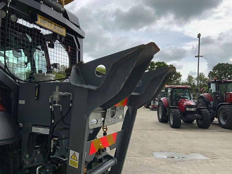 Traktor del tipo Valtra T154, Gebrauchtmaschine en Kaunas (Imagen 13)