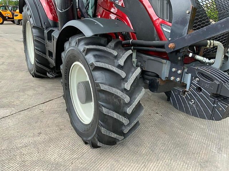 Traktor van het type Valtra T154, Gebrauchtmaschine in Kaunas (Foto 7)