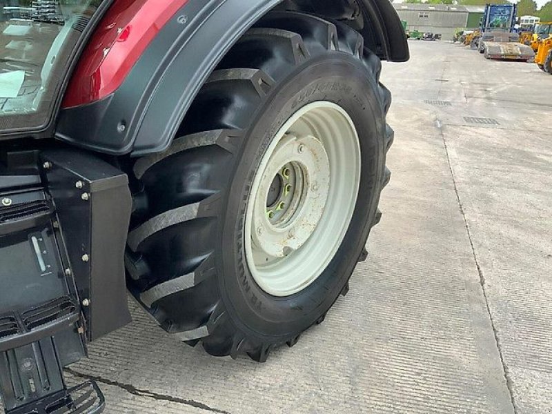 Traktor typu Valtra T154, Gebrauchtmaschine v Kaunas (Obrázek 15)