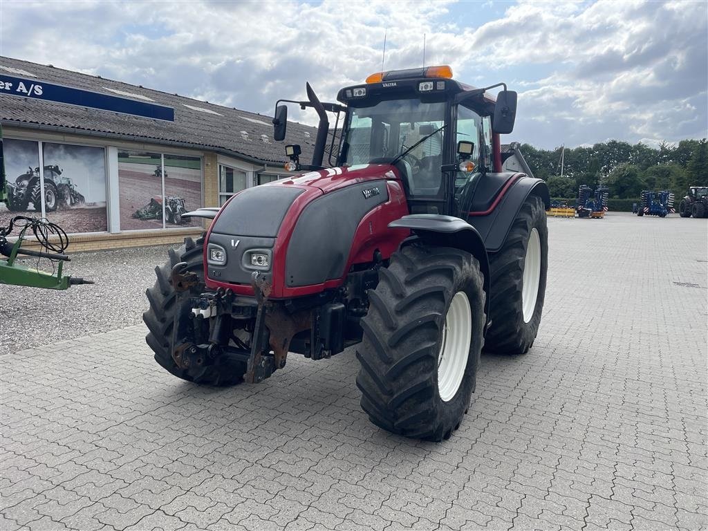 Traktor des Typs Valtra T161 Hitech, Gebrauchtmaschine in Nimtofte (Bild 2)