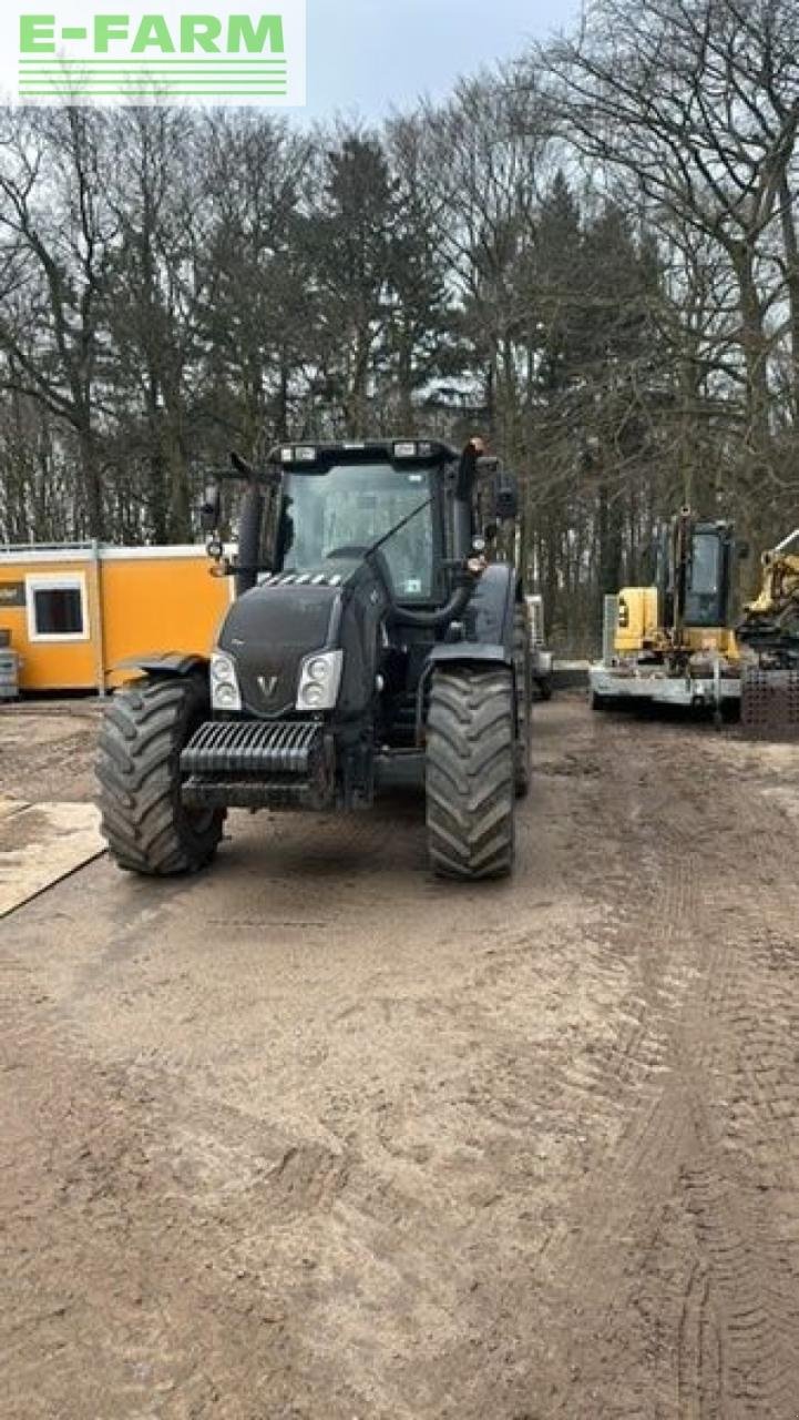 Traktor tip Valtra t162 direct - 2015, Gebrauchtmaschine in gg VEGHEL (Poză 1)