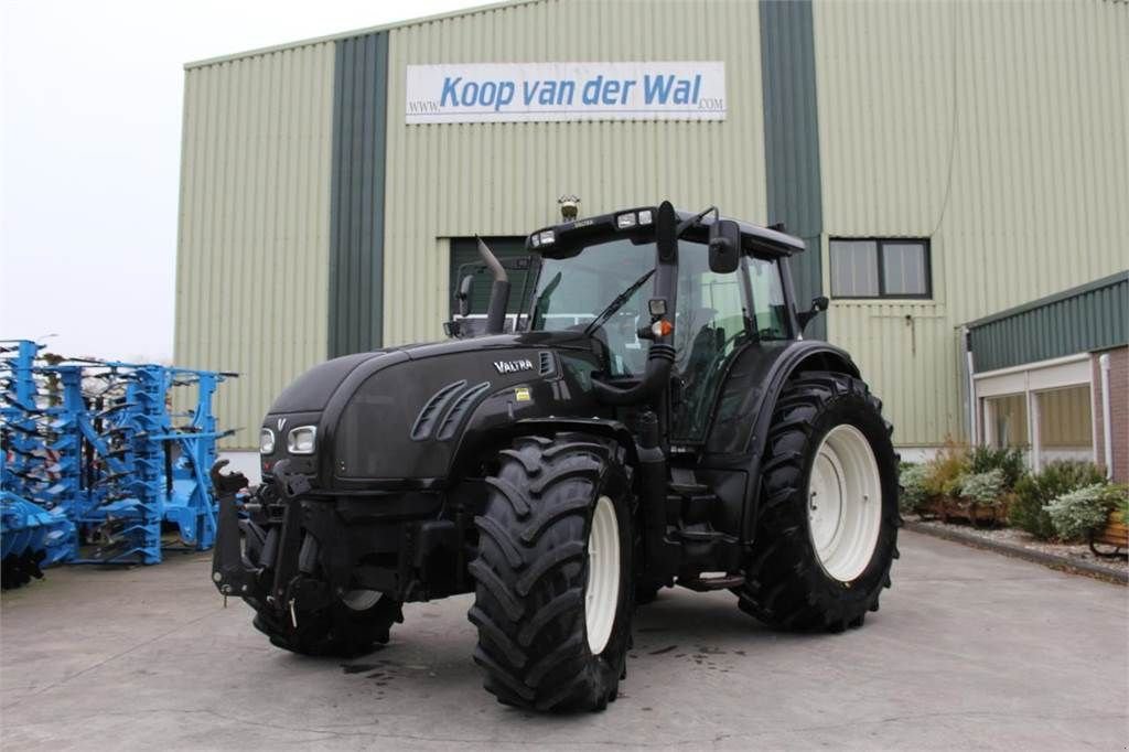 Traktor del tipo Valtra T162 Direct, Gebrauchtmaschine In Bant (Immagine 1)