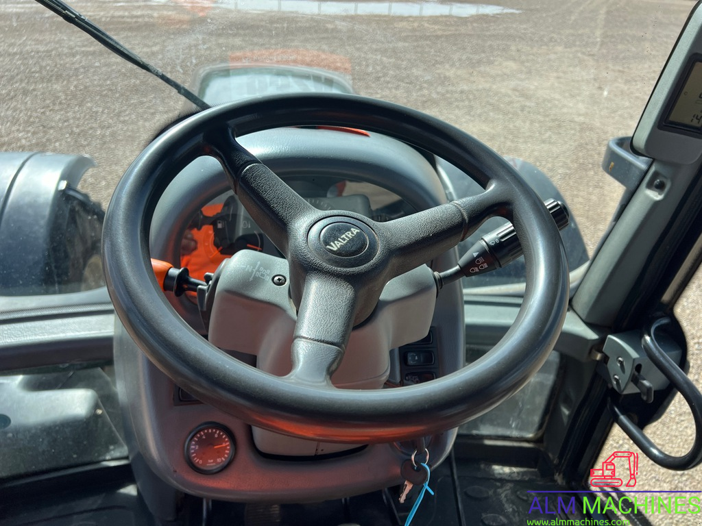 Traktor tipa Valtra T162, Gebrauchtmaschine u LAARNE (Slika 5)