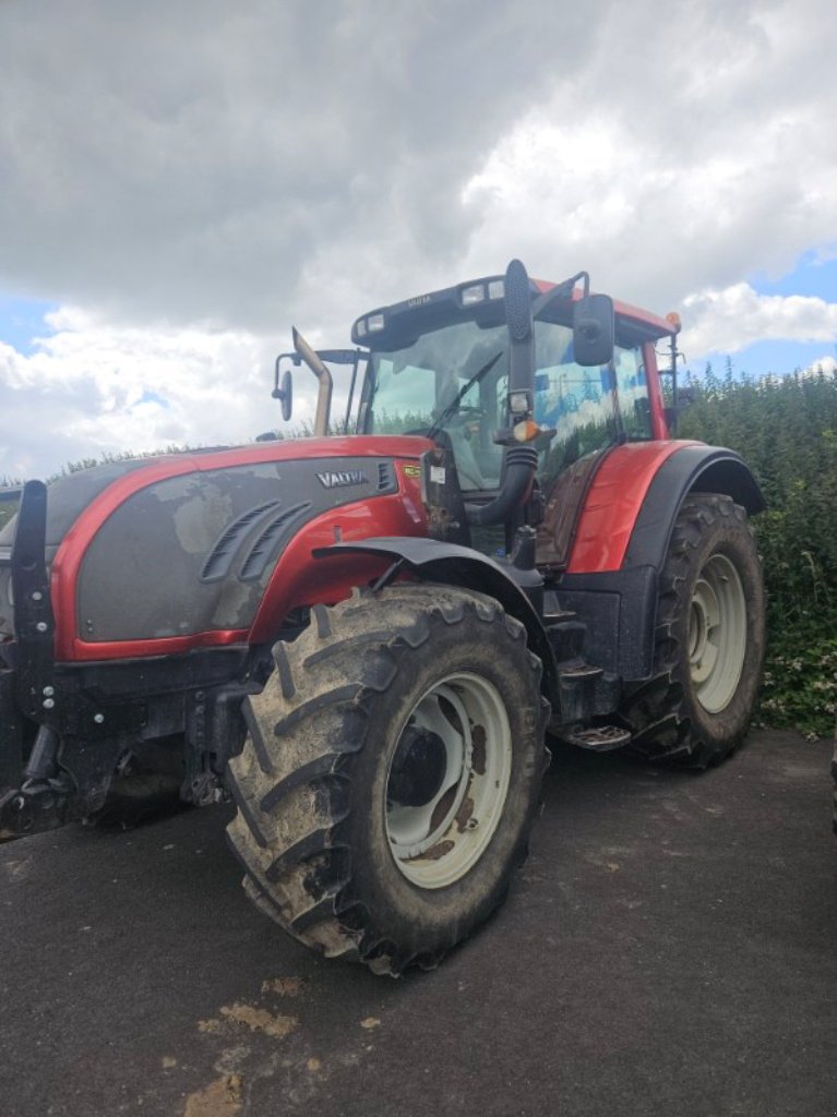 Traktor of the type Valtra T162V, Gebrauchtmaschine in FLERS (Picture 11)