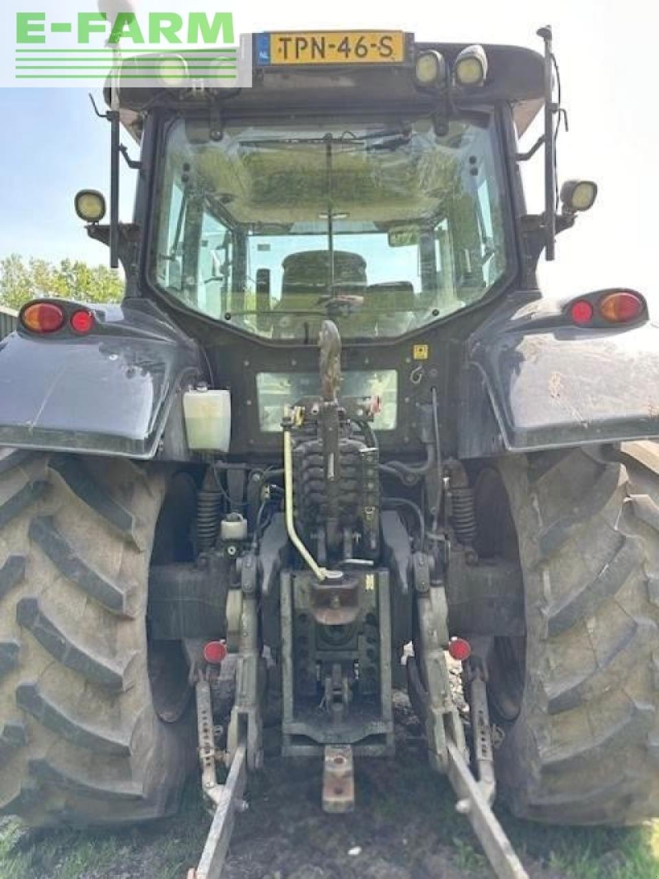 Traktor van het type Valtra t163 direct - 2015, Gebrauchtmaschine in gg VEGHEL (Foto 12)