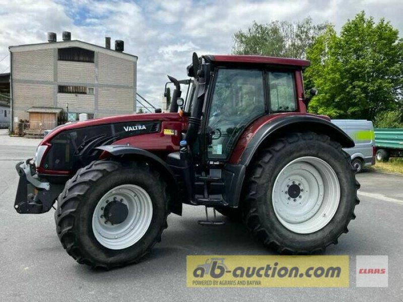 Traktor of the type Valtra T163D AB-AUCTION, Gebrauchtmaschine in Schwend (Picture 20)