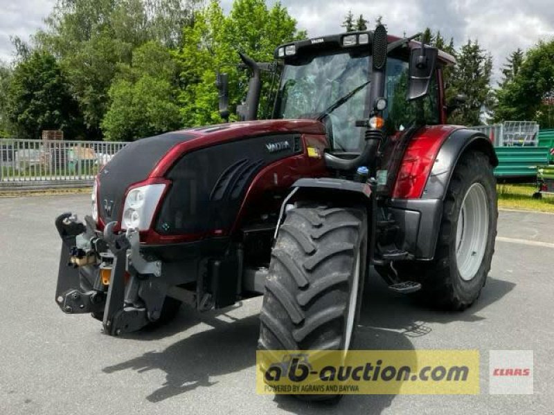 Traktor типа Valtra T163D AB-AUCTION, Gebrauchtmaschine в Schwend (Фотография 1)