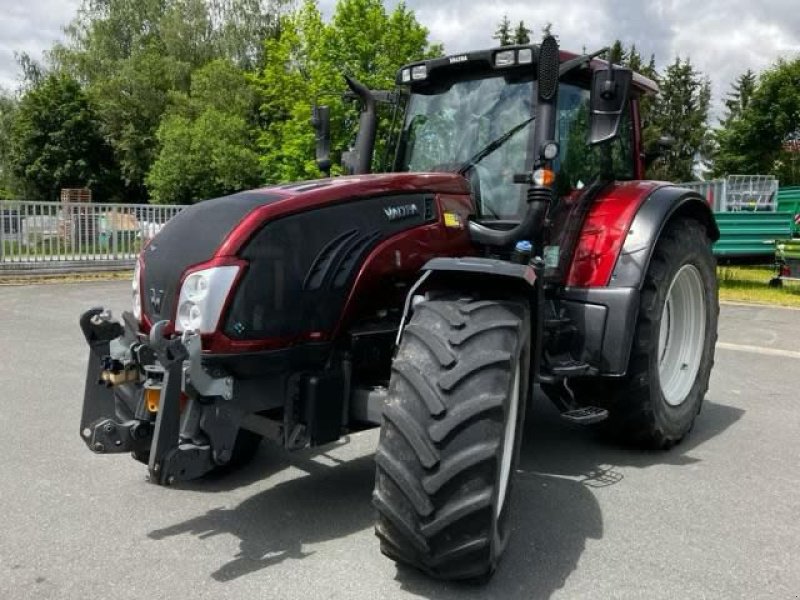 Traktor του τύπου Valtra T163D, Gebrauchtmaschine σε Schwend (Φωτογραφία 1)