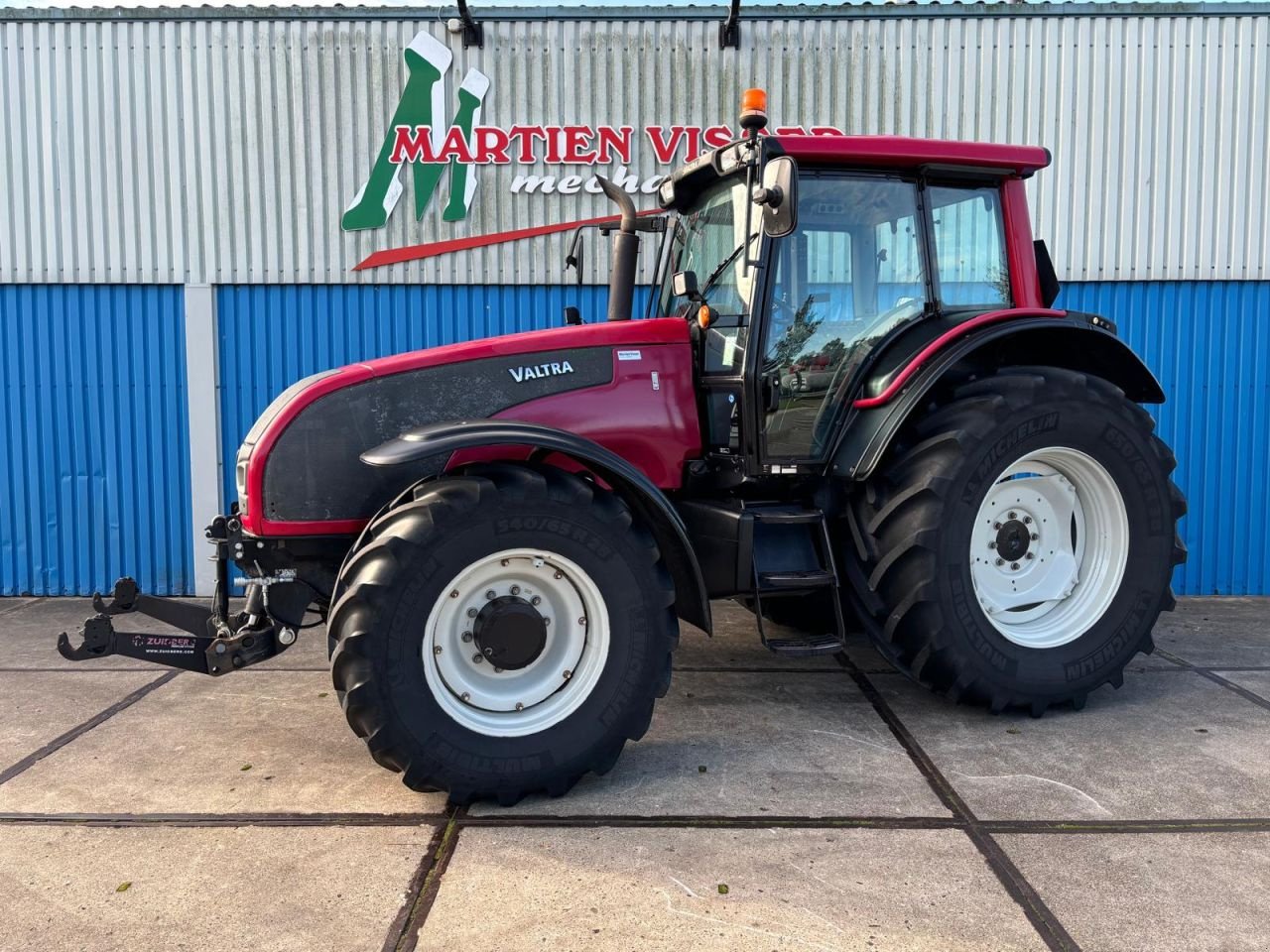 Traktor van het type Valtra T171, Gebrauchtmaschine in Joure (Foto 1)