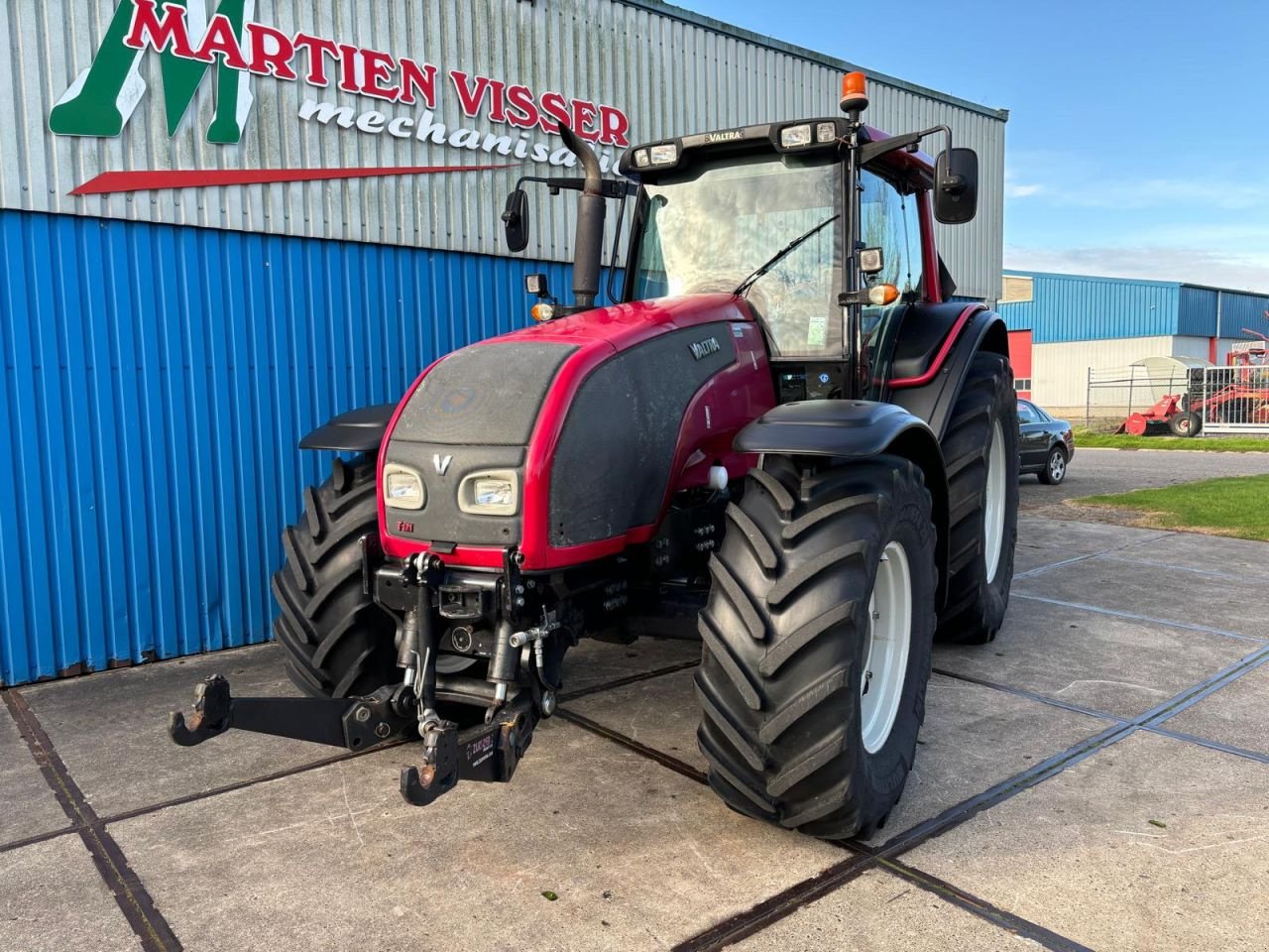 Traktor des Typs Valtra T171, Gebrauchtmaschine in Joure (Bild 3)