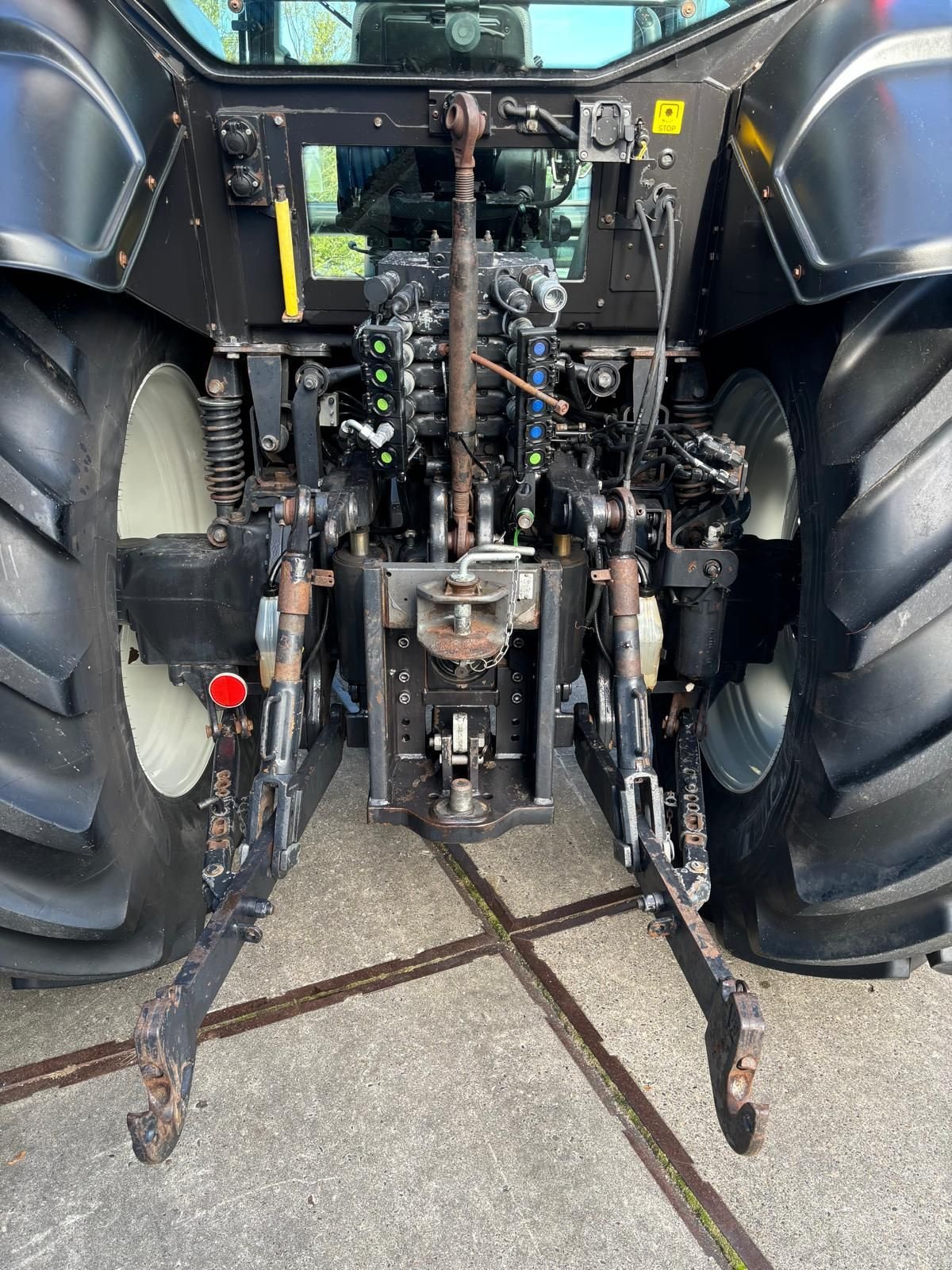 Traktor du type Valtra T171, Gebrauchtmaschine en Joure (Photo 5)