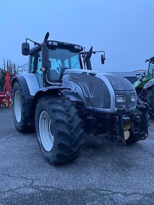 Traktor of the type Valtra T172 HITECH, Gebrauchtmaschine in Sainte-Croix-en-Plaine (Picture 2)