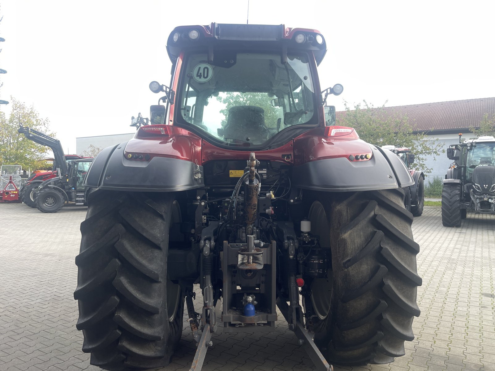 Traktor του τύπου Valtra T174 A, Gebrauchtmaschine σε Deggendorf (Φωτογραφία 7)