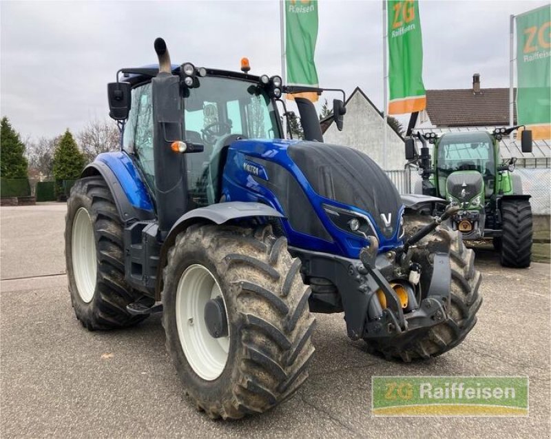 Traktor tip Valtra T174 A, Gebrauchtmaschine in Bühl (Poză 1)