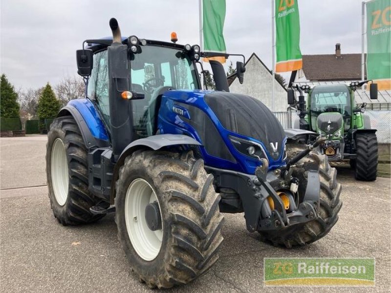 Traktor tip Valtra T174 A, Gebrauchtmaschine in Bühl (Poză 1)