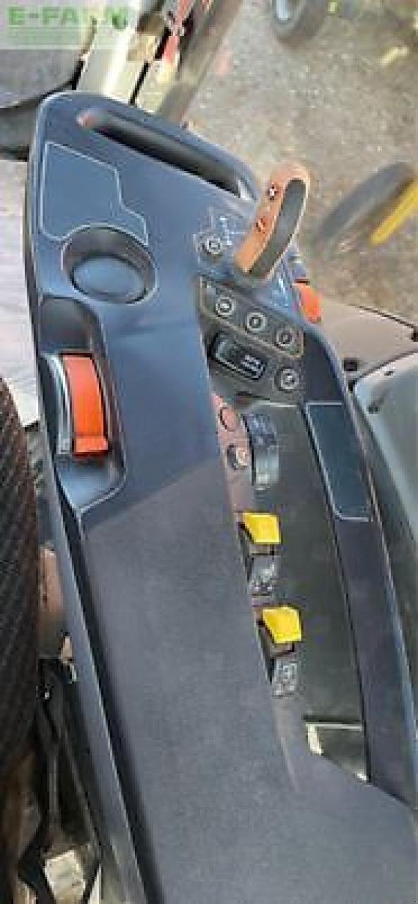 Traktor del tipo Valtra t174 active, Gebrauchtmaschine en MONFERRAN (Imagen 7)