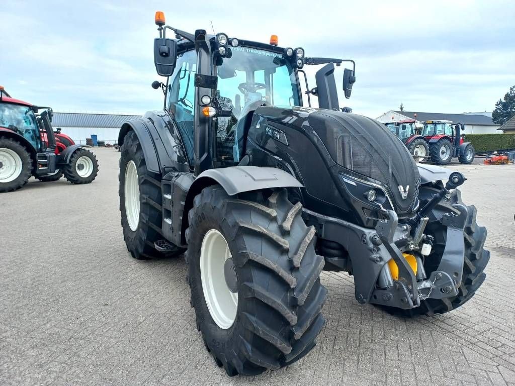 Traktor tip Valtra T174 Direct Smart Touch, 2021, 450 hours!, Gebrauchtmaschine in Marknesse (Poză 11)