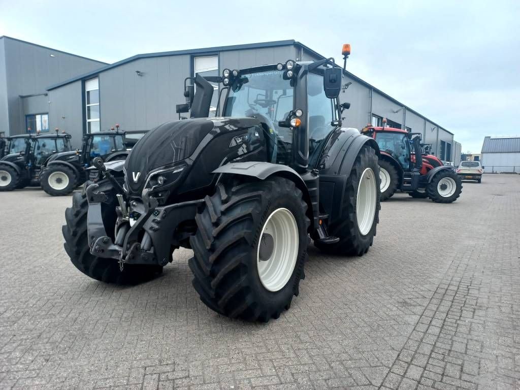 Traktor tipa Valtra T174 Direct Smart Touch, 562 hours!, Gebrauchtmaschine u Marknesse (Slika 2)