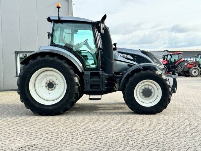 Traktor of the type Valtra T174 ecopower Versu, 2017, 3.150 hours!, Gebrauchtmaschine in Marknesse (Picture 4)