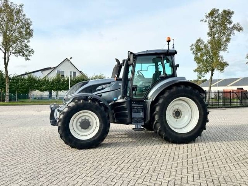 Traktor of the type Valtra T174 ecopower Versu, 2017, 3.150 hours!, Gebrauchtmaschine in Marknesse (Picture 10)