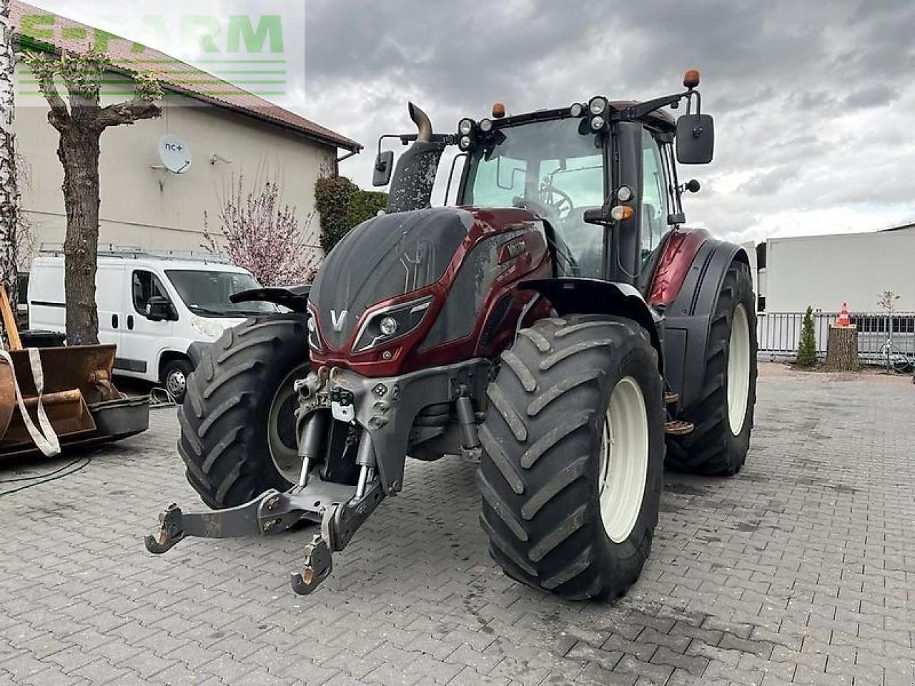 Traktor typu Valtra t174 versu - pneumatyka - air brakes, Gebrauchtmaschine w DAMAS?AWEK (Zdjęcie 2)