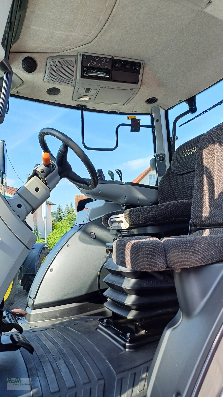 Traktor del tipo Valtra T174, Gebrauchtmaschine en Wolnzach (Imagen 14)