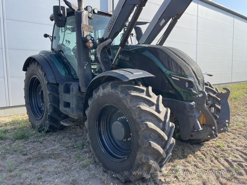 Traktor of the type Valtra T174, Gebrauchtmaschine in Sülzetal OT Altenweddingen (Picture 4)