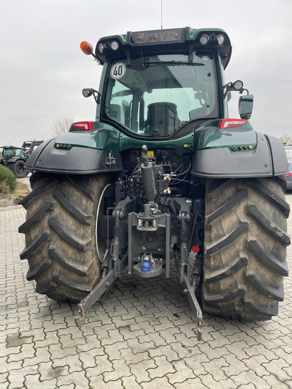 Traktor del tipo Valtra T174EA, Gebrauchtmaschine In Fürth / Burgfarrnbach (Immagine 4)