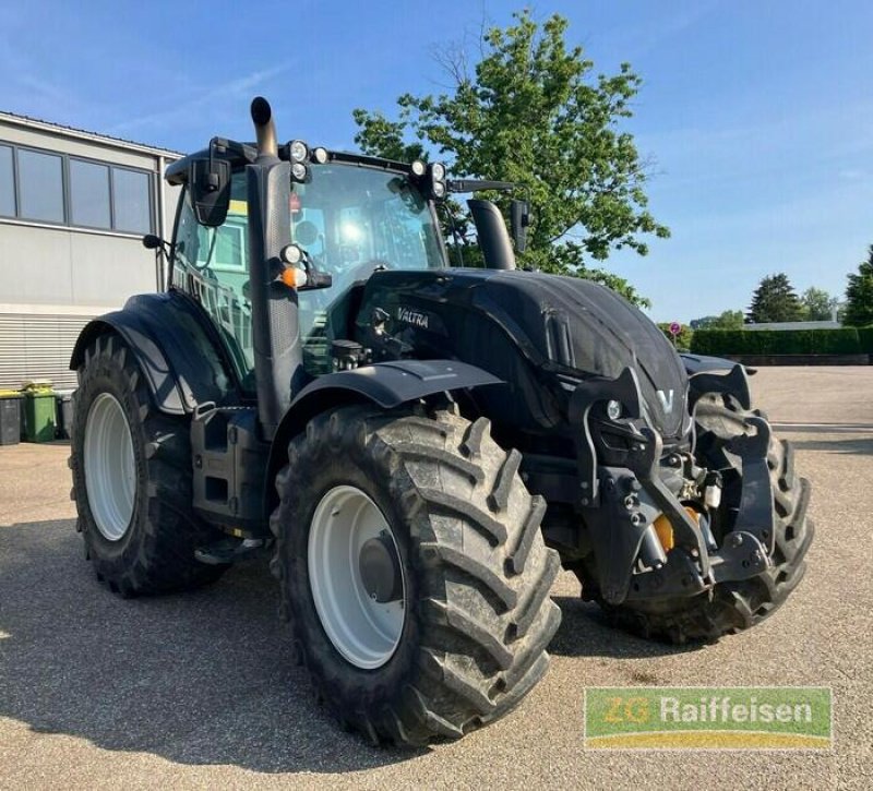 Traktor des Typs Valtra T174.EDDirect Unlimited, Gebrauchtmaschine in Bühl (Bild 2)