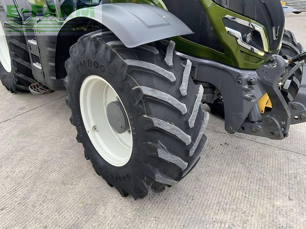 Traktor des Typs Valtra t175 active tractor (st21258) Active, Gebrauchtmaschine in SHAFTESBURY (Bild 12)