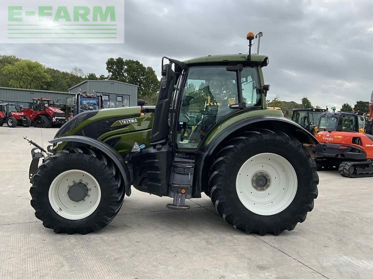 Traktor tip Valtra t175 active tractor (st21258) Active, Gebrauchtmaschine in SHAFTESBURY (Poză 5)