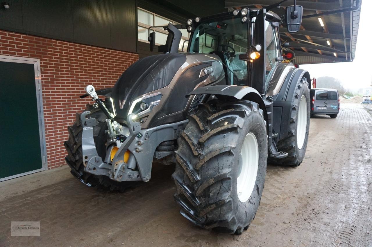 Traktor du type Valtra T175 Active, Gebrauchtmaschine en Borken (Photo 3)