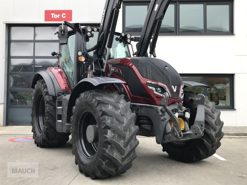 Traktor del tipo Valtra T175e Direct, Gebrauchtmaschine In Burgkirchen (Immagine 1)