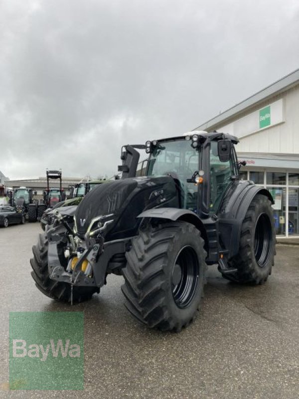 Traktor of the type Valtra T175EA VALTRA TRAKTOR, Gebrauchtmaschine in Weinsberg (Picture 1)