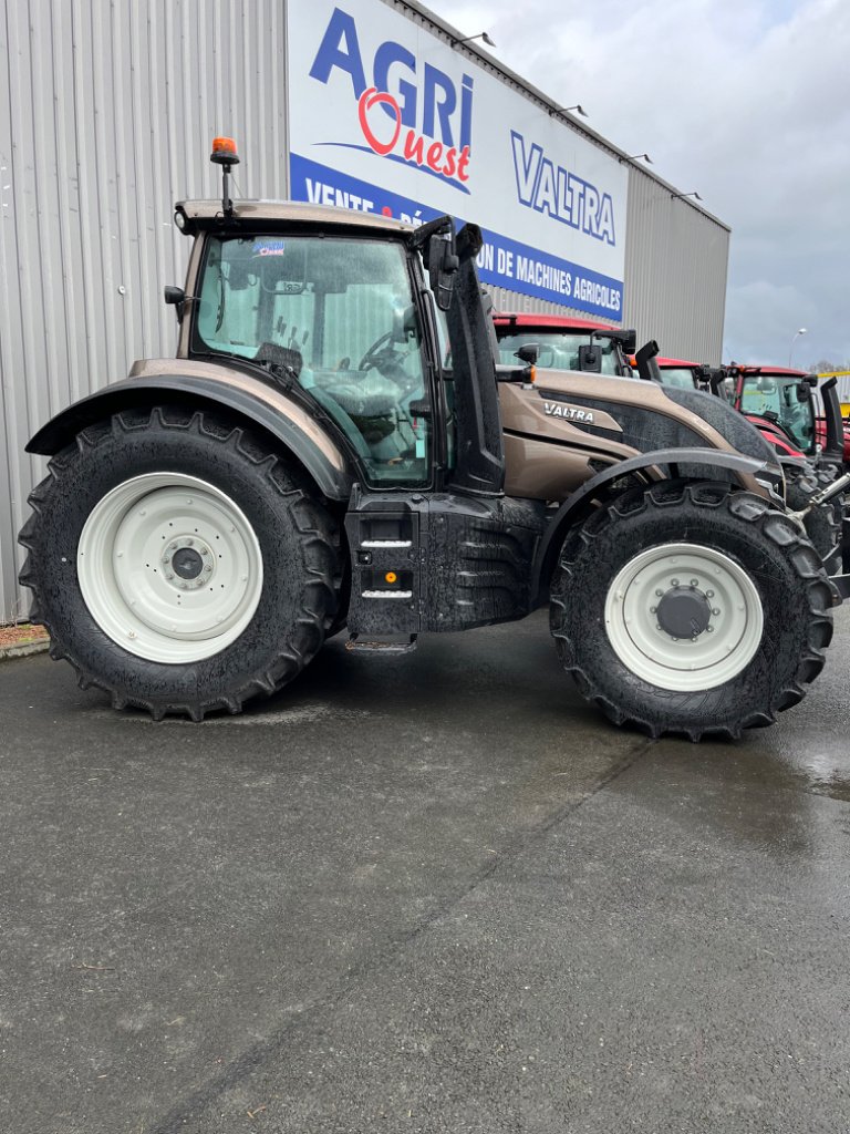 Traktor typu Valtra T175eA, Gebrauchtmaschine v Combourg (Obrázok 3)