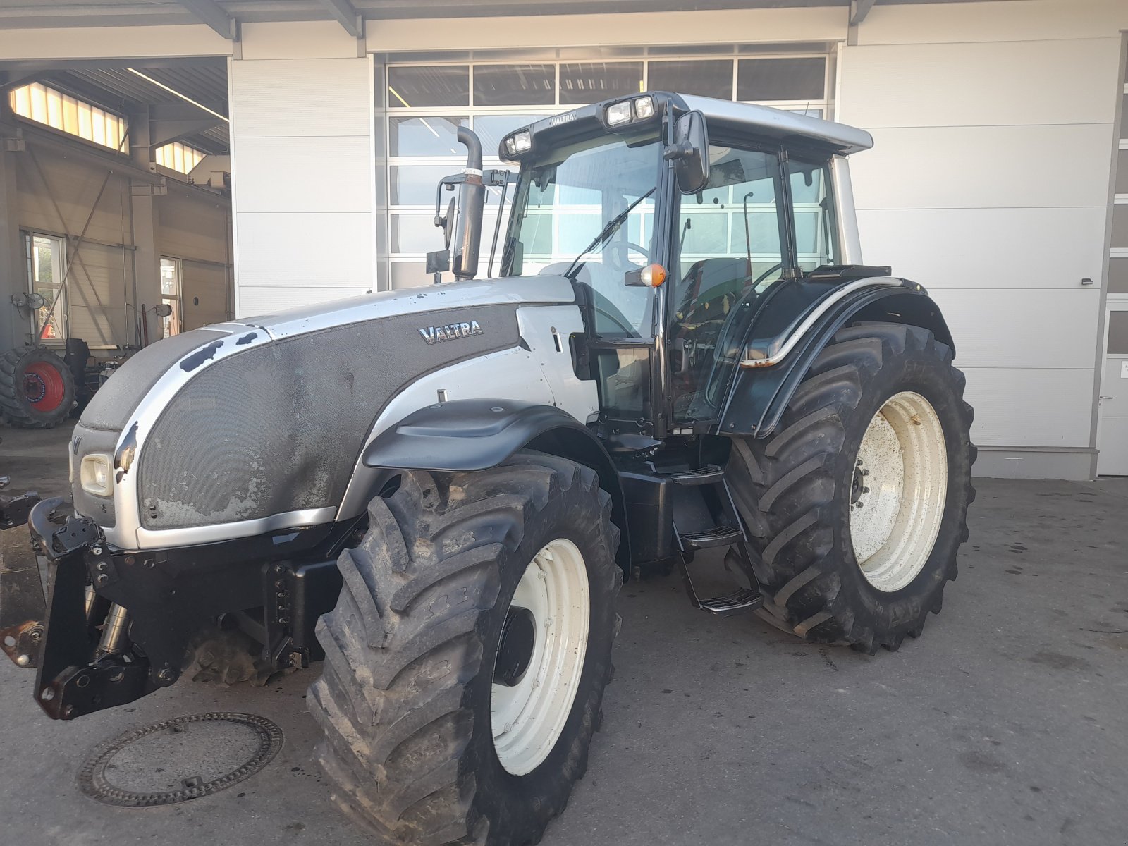 Traktor tip Valtra T191 H, Gebrauchtmaschine in Bad Wurzach (Poză 1)