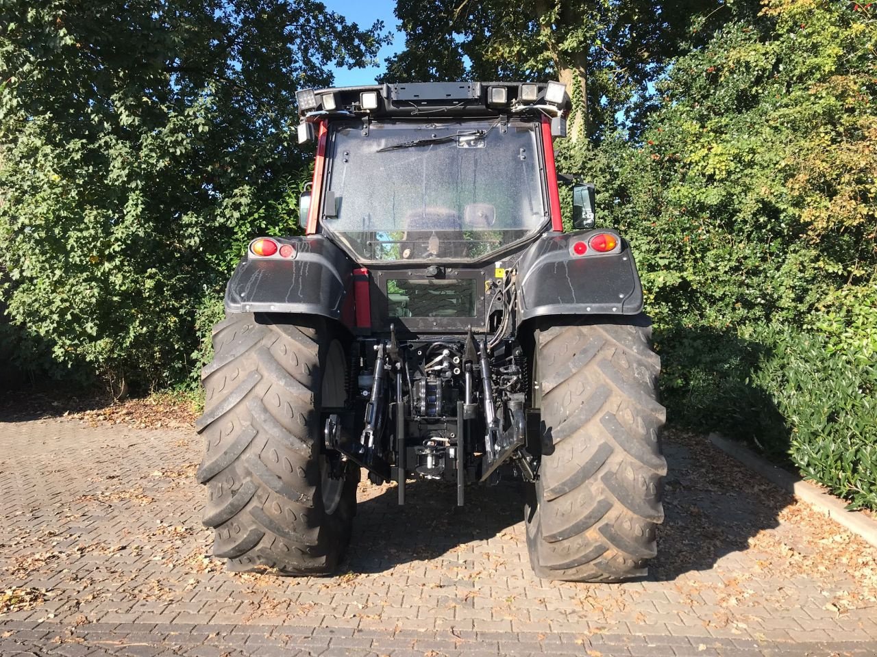 Traktor tip Valtra T191 HiTech, Gebrauchtmaschine in Achterveld (Poză 4)