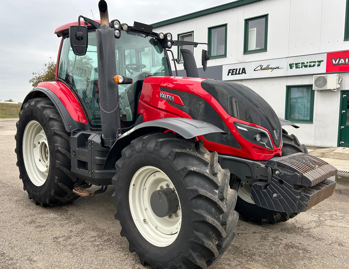 Traktor du type Valtra T194 HiTech, Gebrauchtmaschine en Orţişoara (Photo 2)